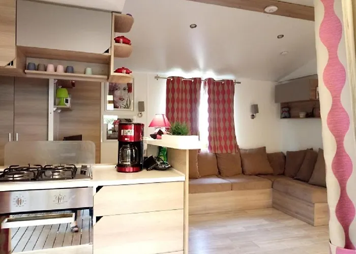 Le Lac Des Reves Kemping Lattes