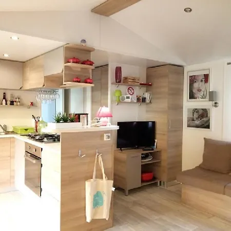 Campsite Le Lac Des Reves